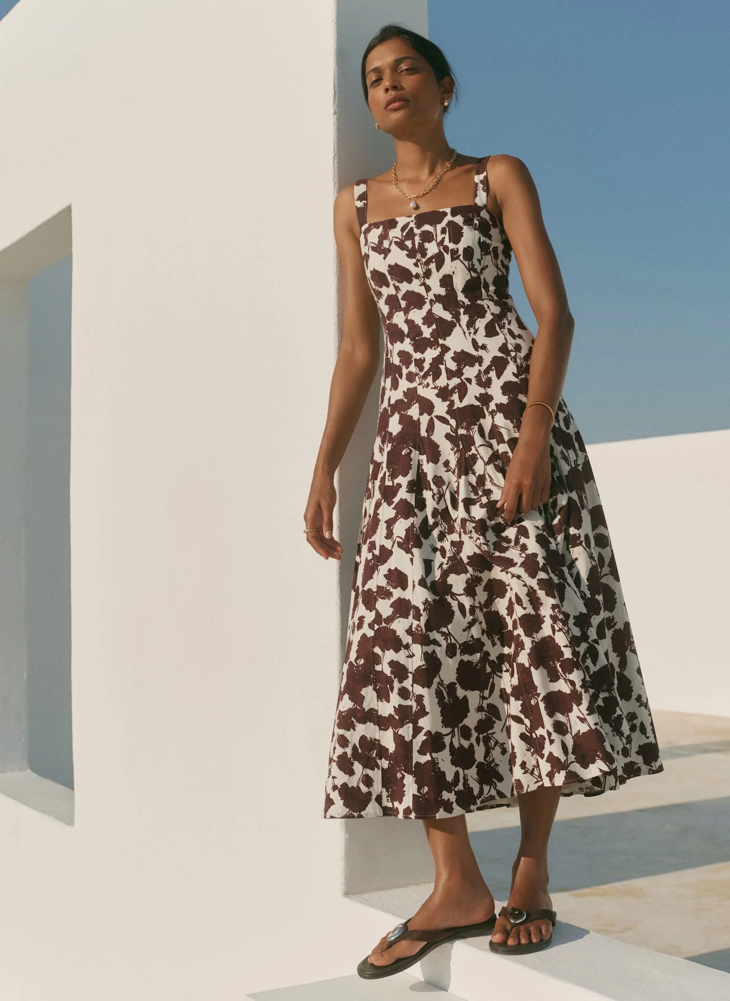 7272-brown-linen-blend-printed-midi-dress-2.webp Brown Linen Blend Printed Midi Dress