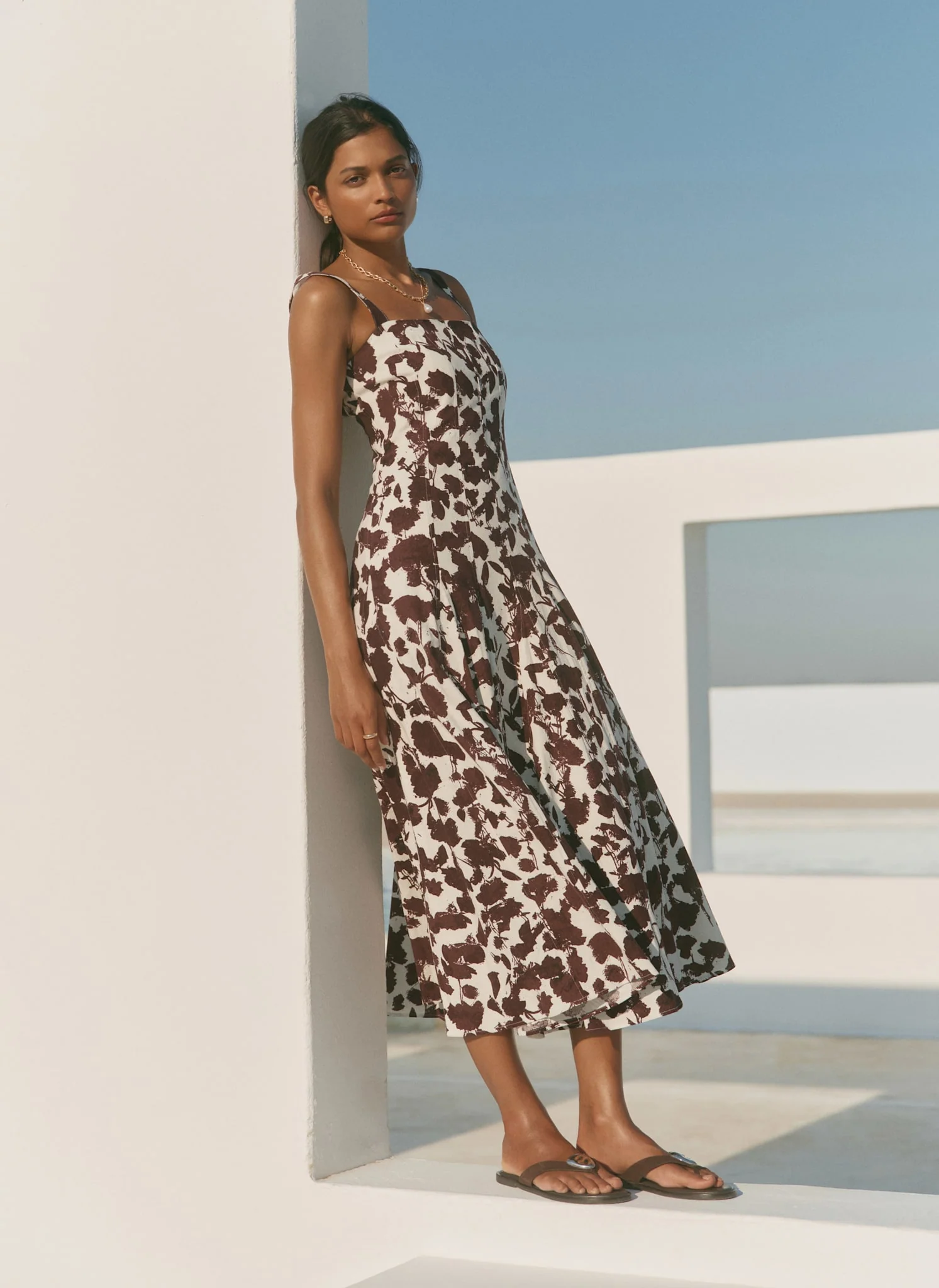 7272-brown-linen-blend-printed-midi-dress-5.webp Brown Linen Blend Printed Midi Dress