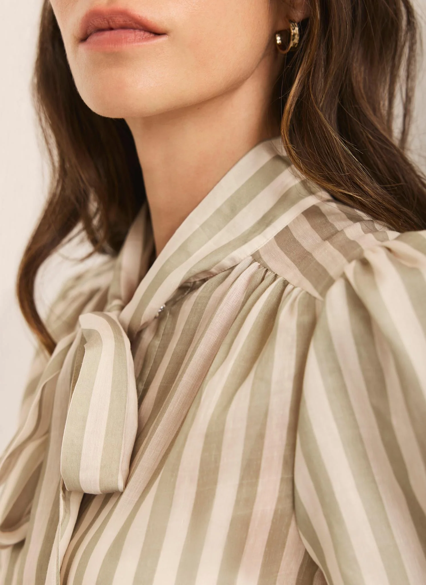 7392-green-striped-puff-sleeve-blouse-5.webp Green Striped Puff Sleeve Blouse