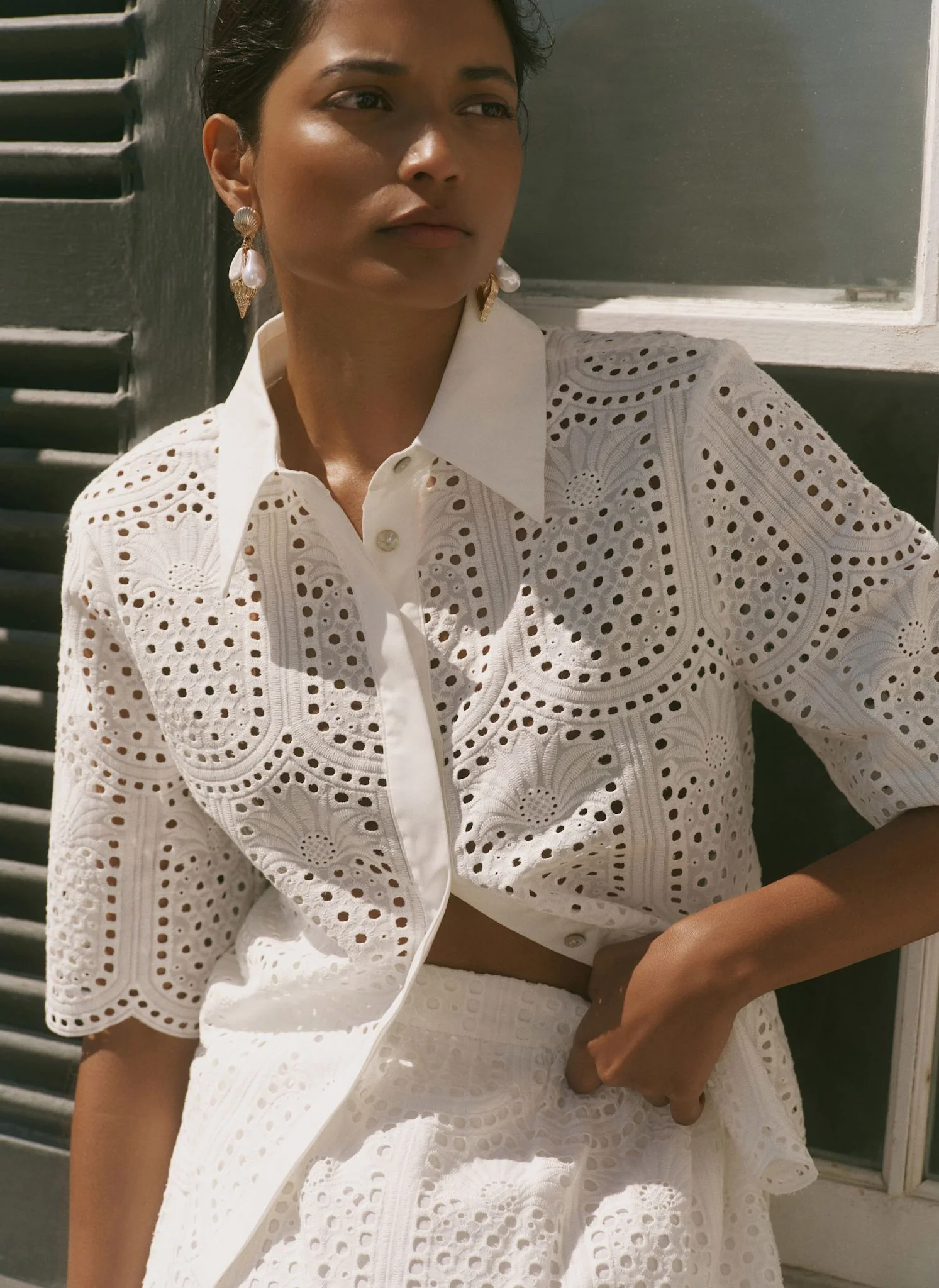 7404-cream-cotton-broderie-shirt-2.webp Cream Cotton Broderie Shirt