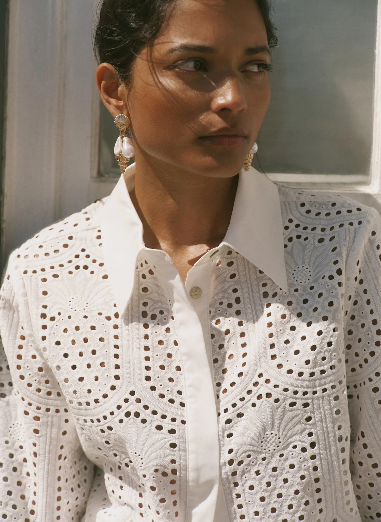 7404-cream-cotton-broderie-shirt-4.webp Cream Cotton Broderie Shirt
