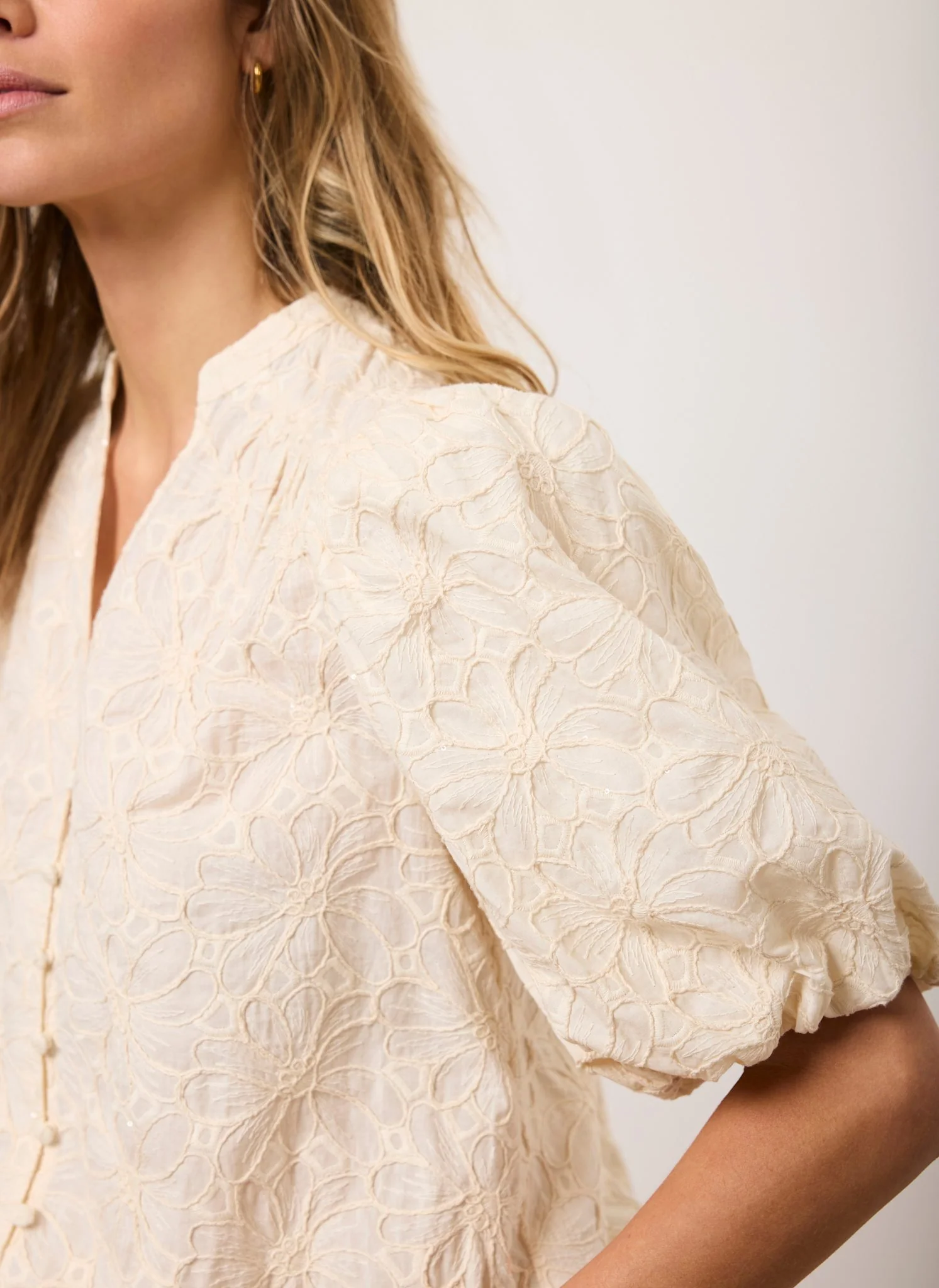 7410-cream-cotton-textured-floral-top-4.webp Cream Cotton Textured Floral Top