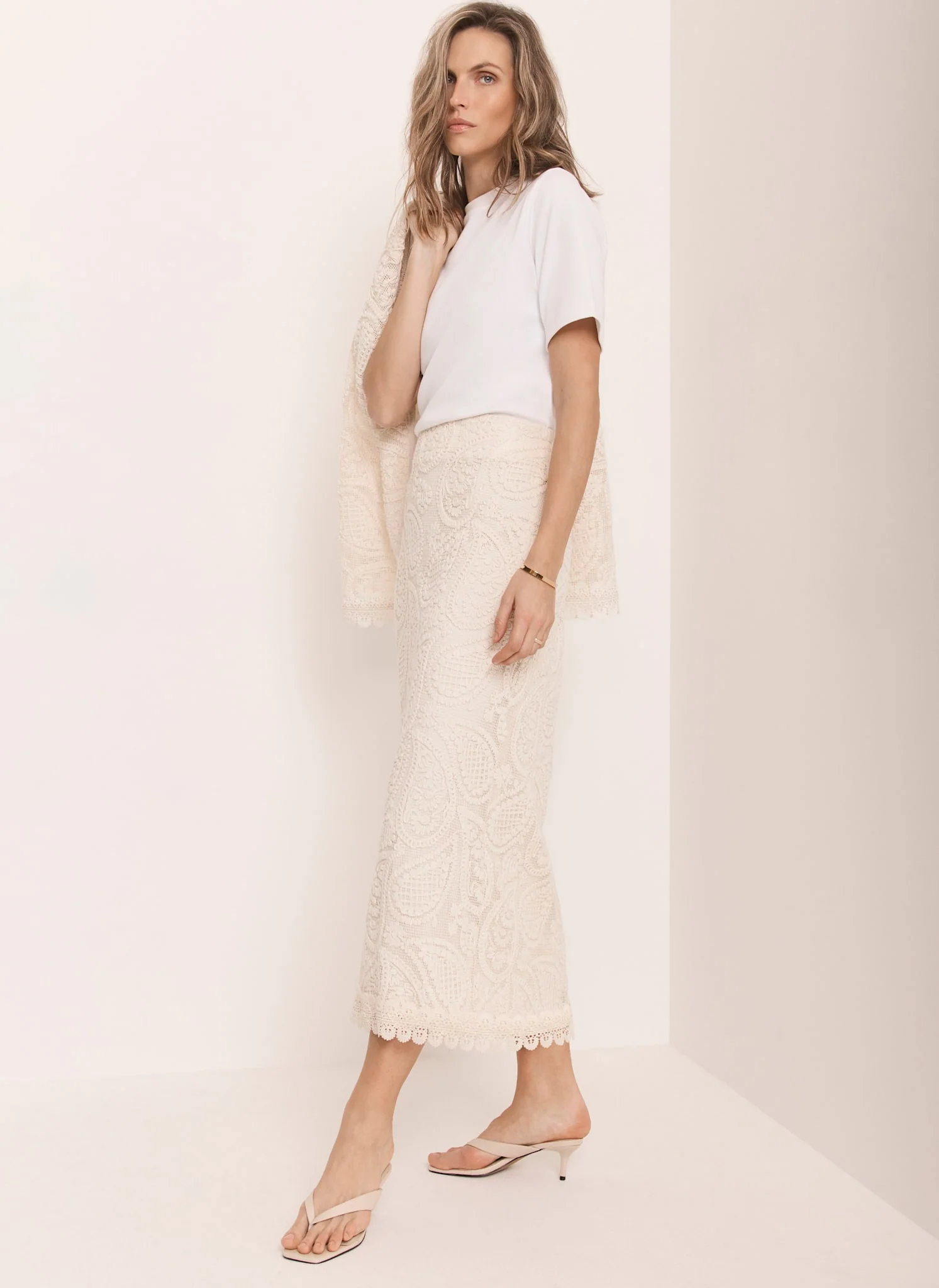 7486-neutral-crochet-paisley-midi-skirt-2.webp Neutral Crochet Paisley Midi Skirt