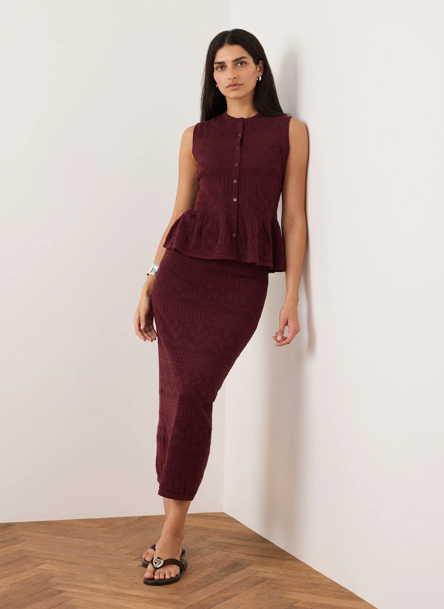 7644-burgundy-knit-midi-skirt-2.webp Burgundy Knit Midi Skirt