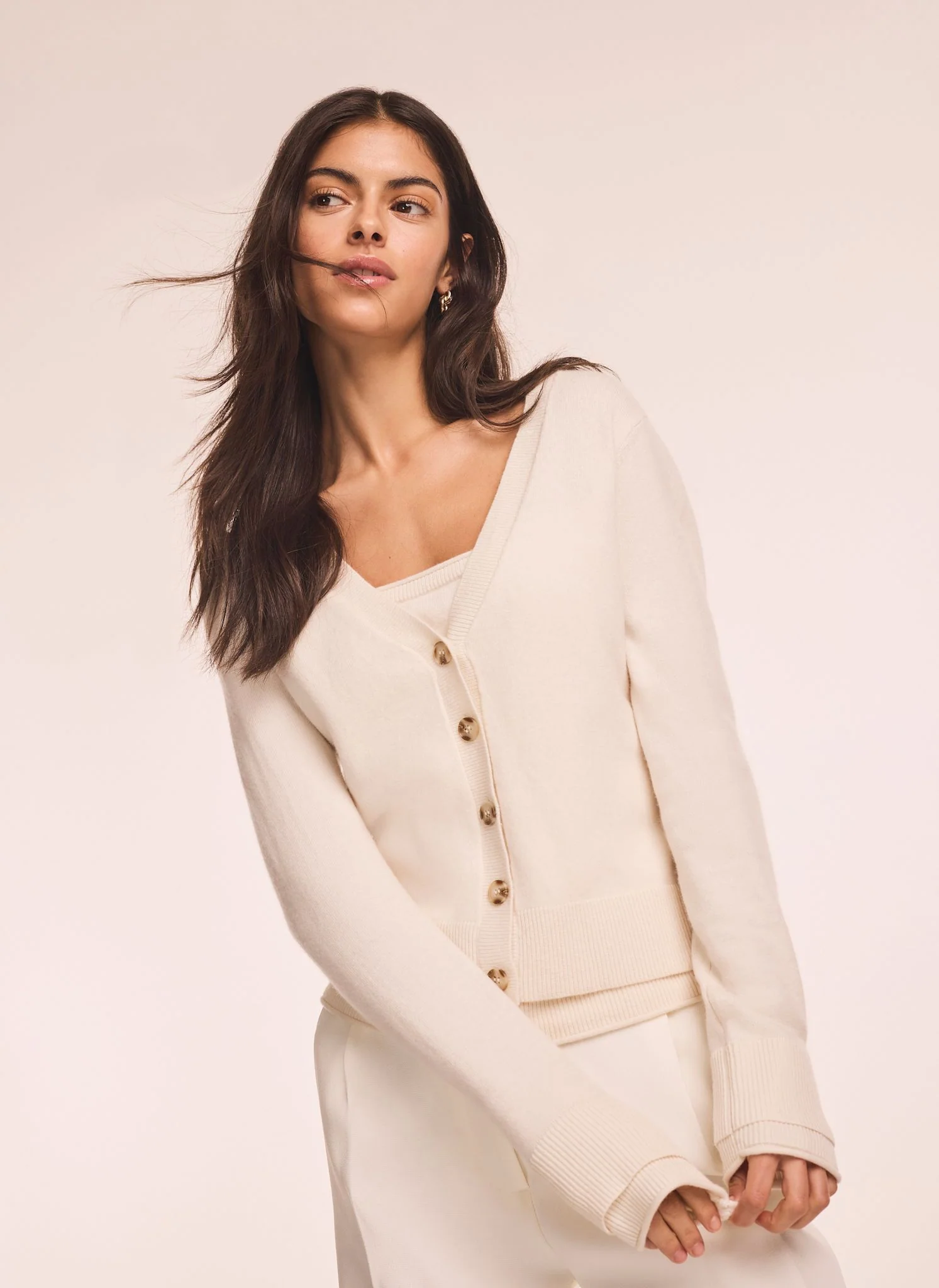 7674-cream-wool-blend-layered-cardigan-1.webp Cream Wool Blend Layered Cardigan