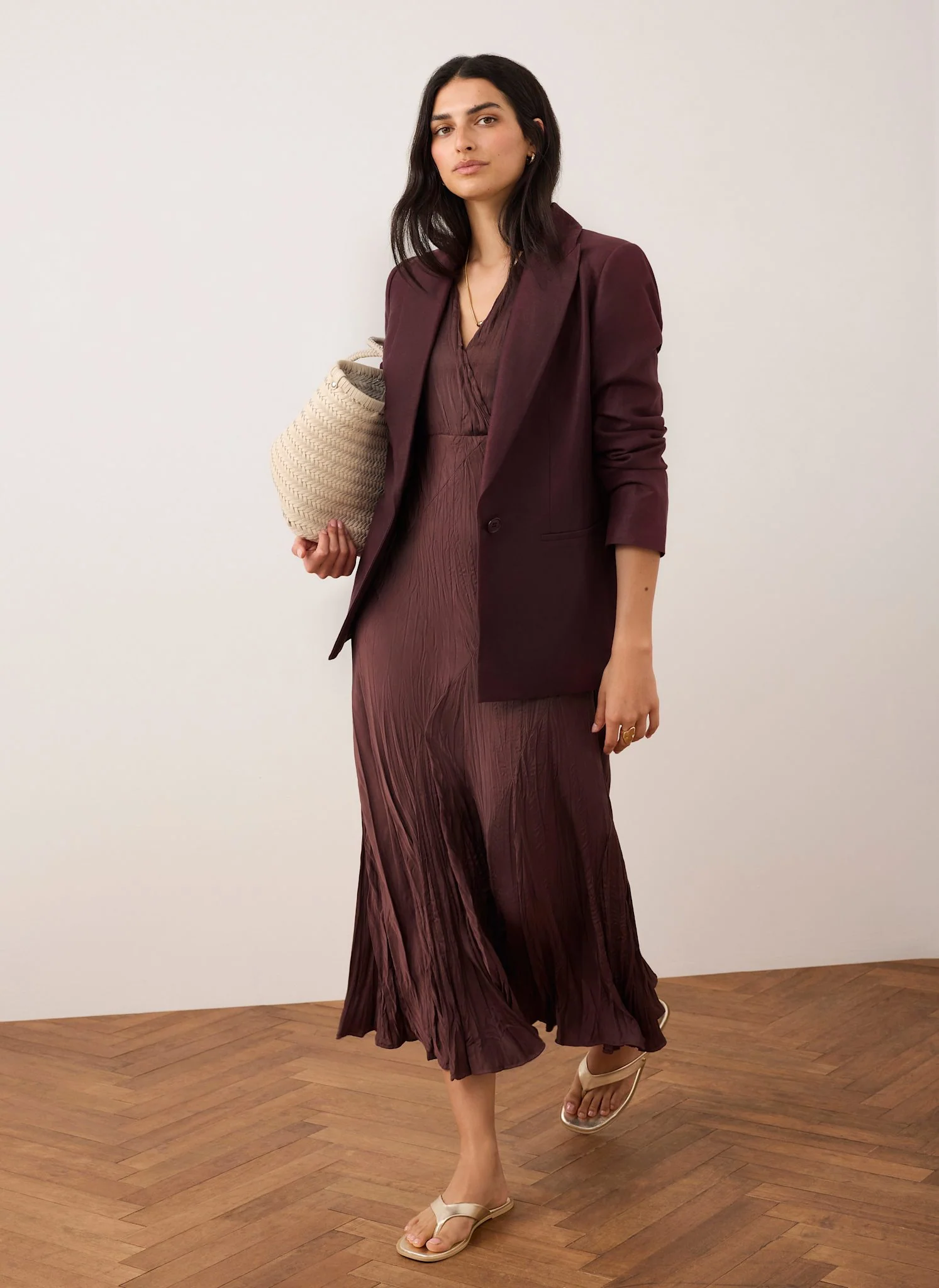 7738-burgundy-crinkle-maxi-dress-4.webp Burgundy Crinkle Maxi Dress