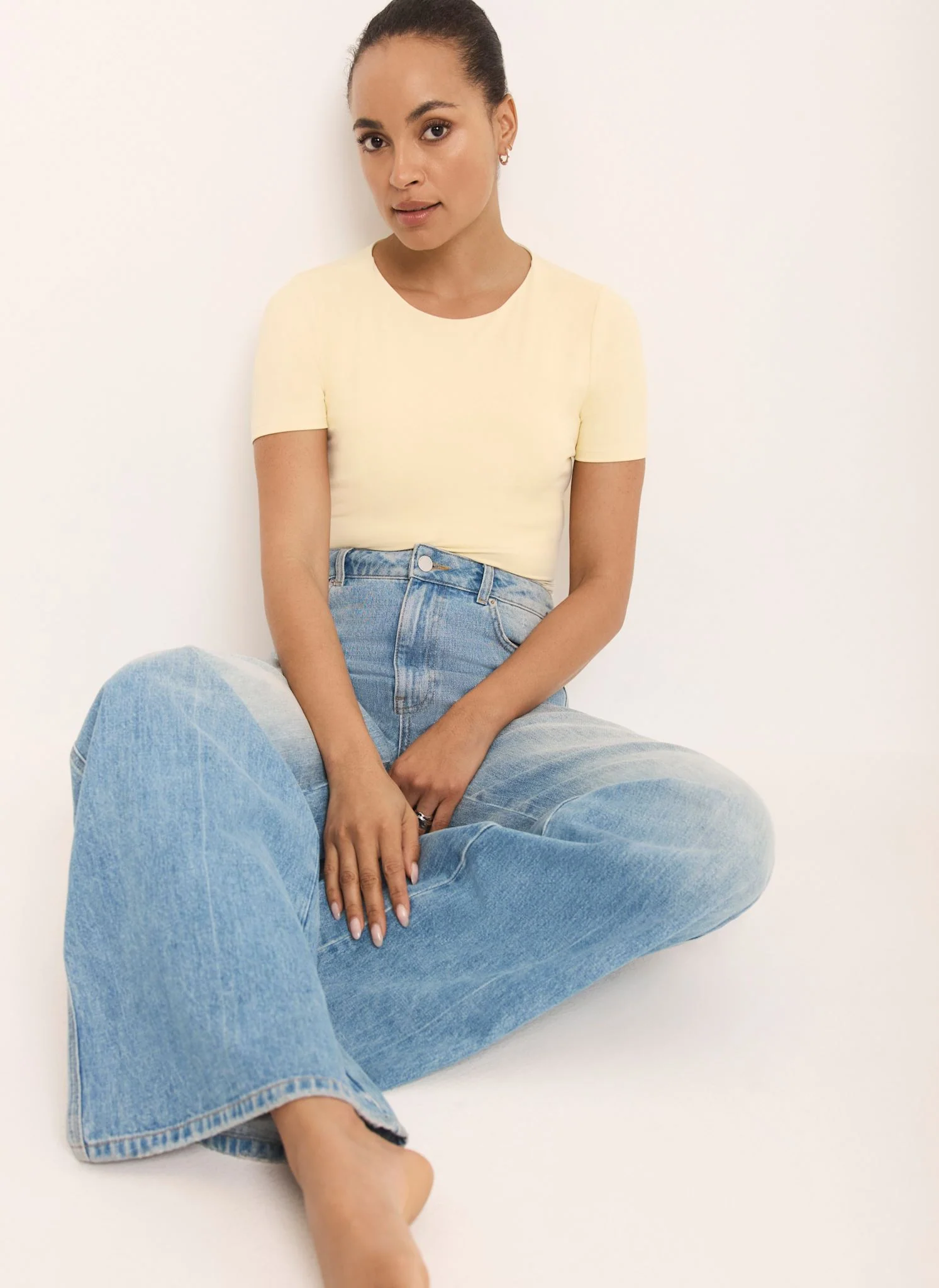 7832-butter-yellow-short-sleeve-top-4.webp Butter Yellow Short Sleeve Top