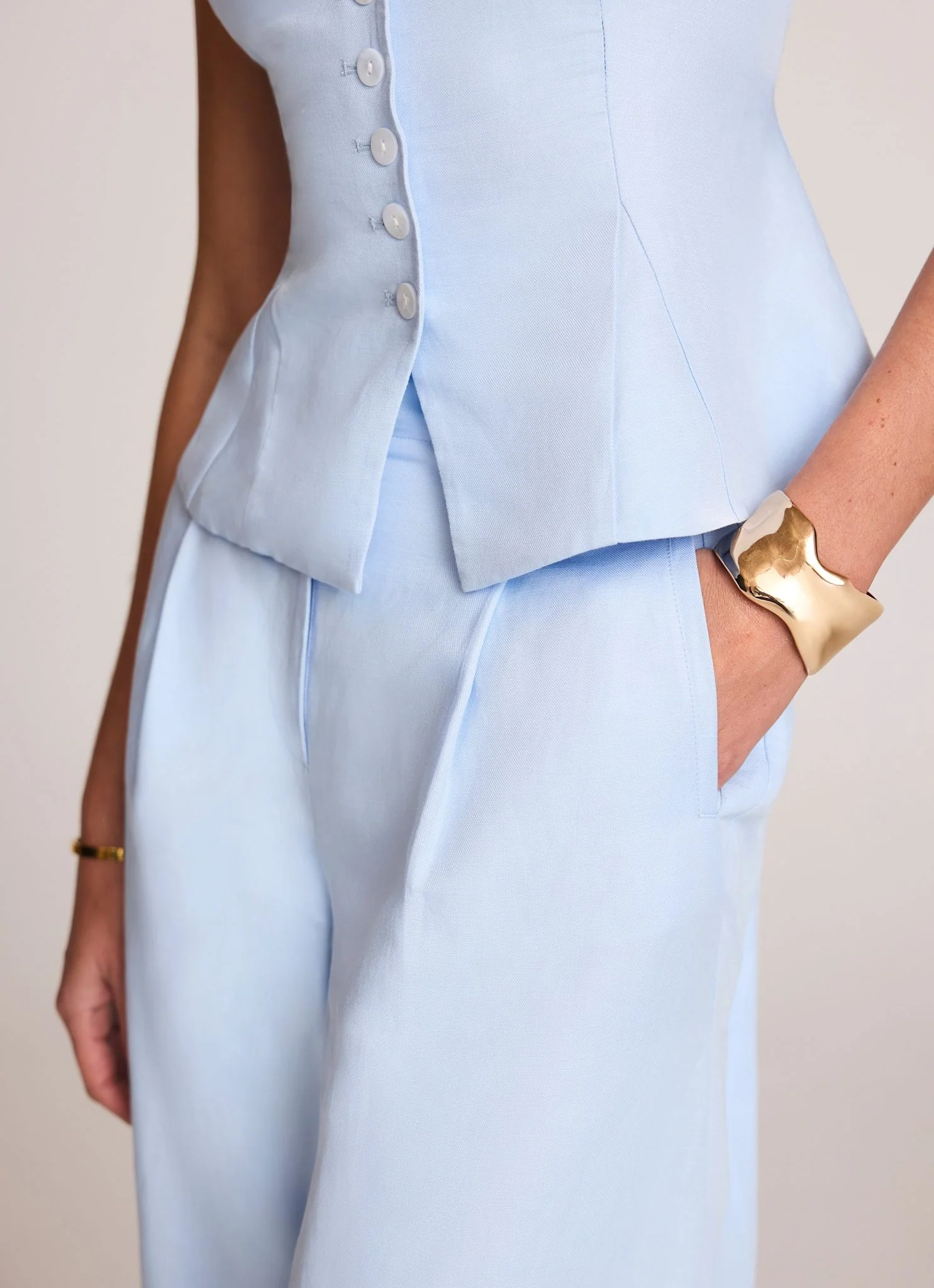 7894-blue-linen-blend-wide-leg-trousers-3.webp Blue Linen Blend Wide Leg Trousers