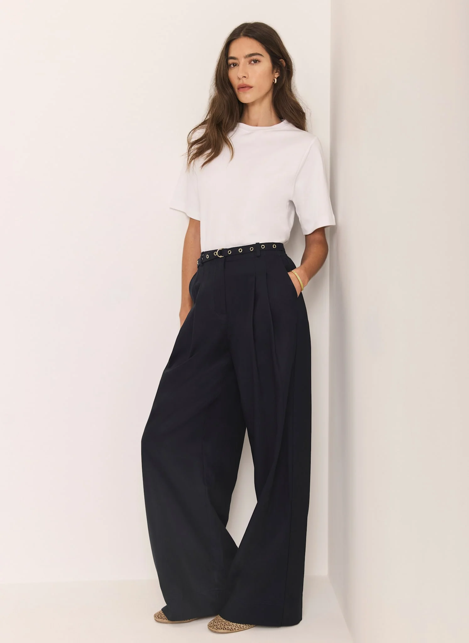 7926-navy-belt-wide-leg-trouser-1.webp Navy Belt Wide Leg Trouser
