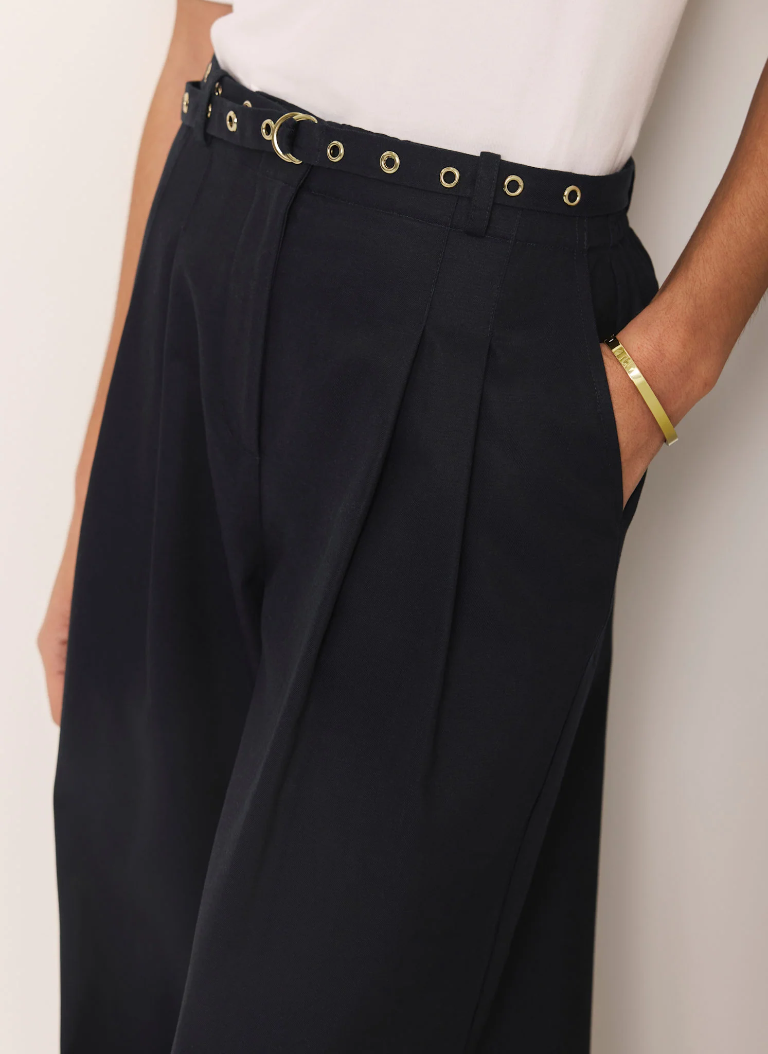 7926-navy-belt-wide-leg-trouser-4.webp Navy Belt Wide Leg Trouser
