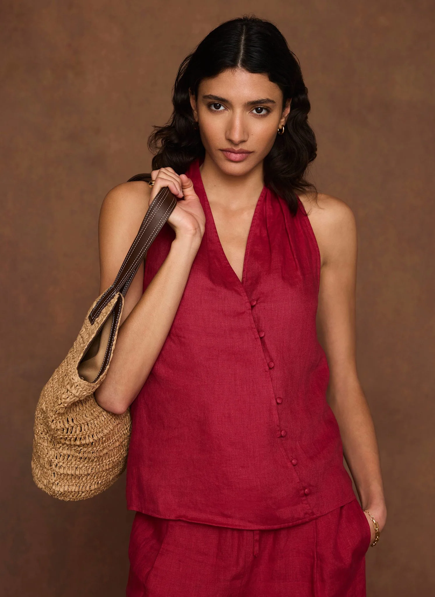 7996-red-linen-halter-top-5.webp Red Linen Halter Top