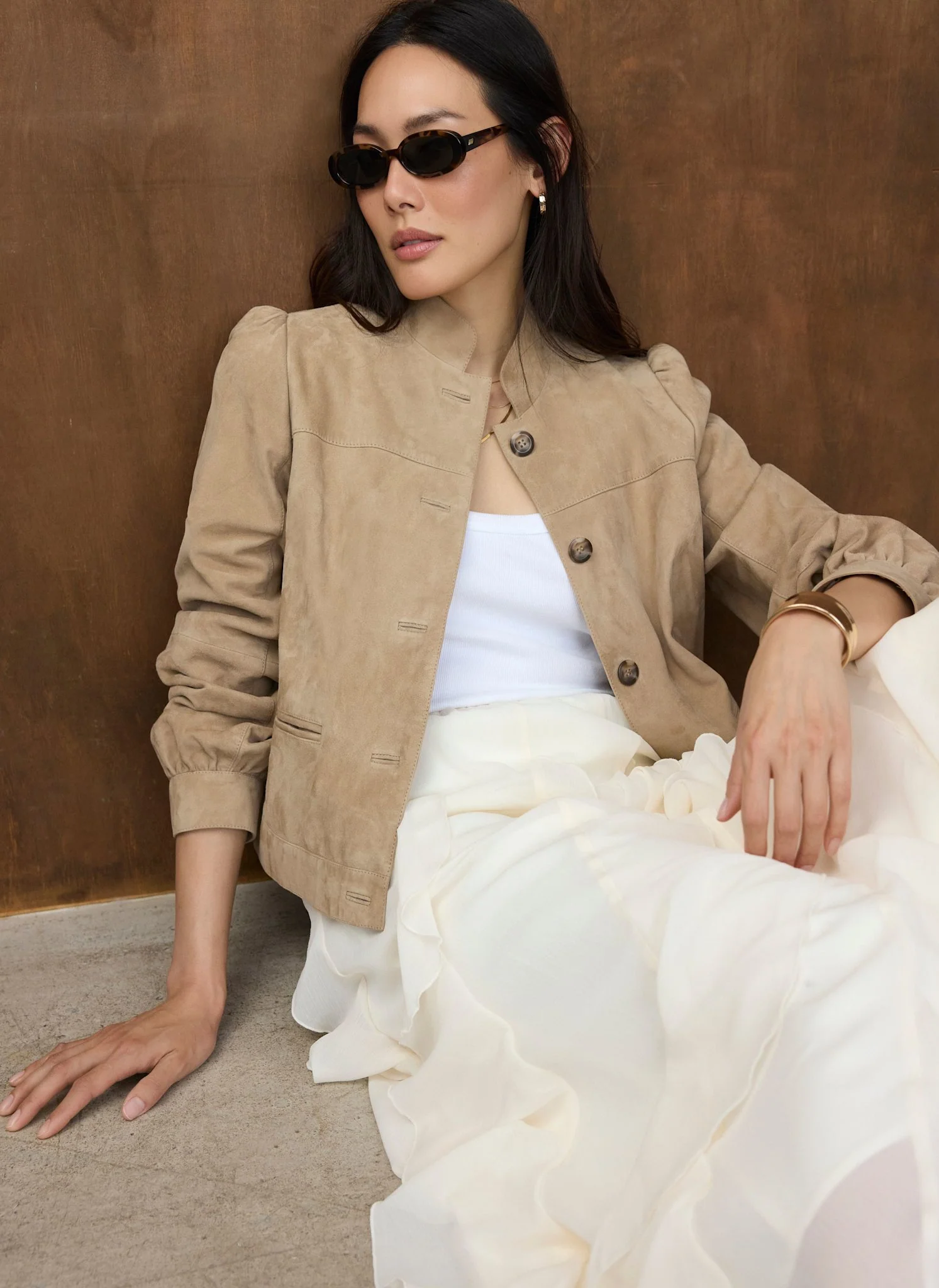 8262-neutral-suede-puff-sleeve-jacket-1.webp Neutral Suede Puff Sleeve Jacket