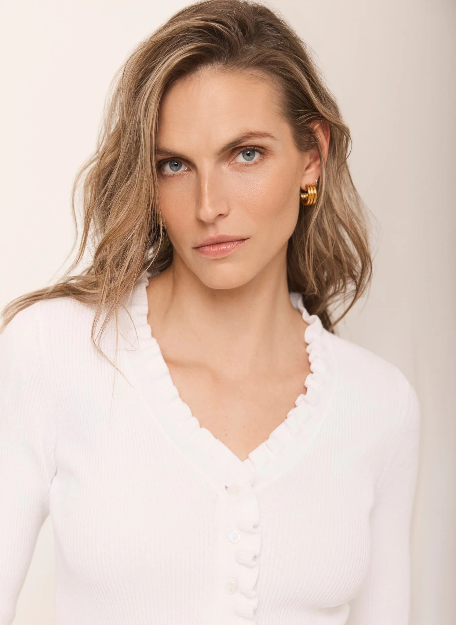 8432-white-ruffle-detail-cardigan-6.webp White Ruffle Detail Cardigan