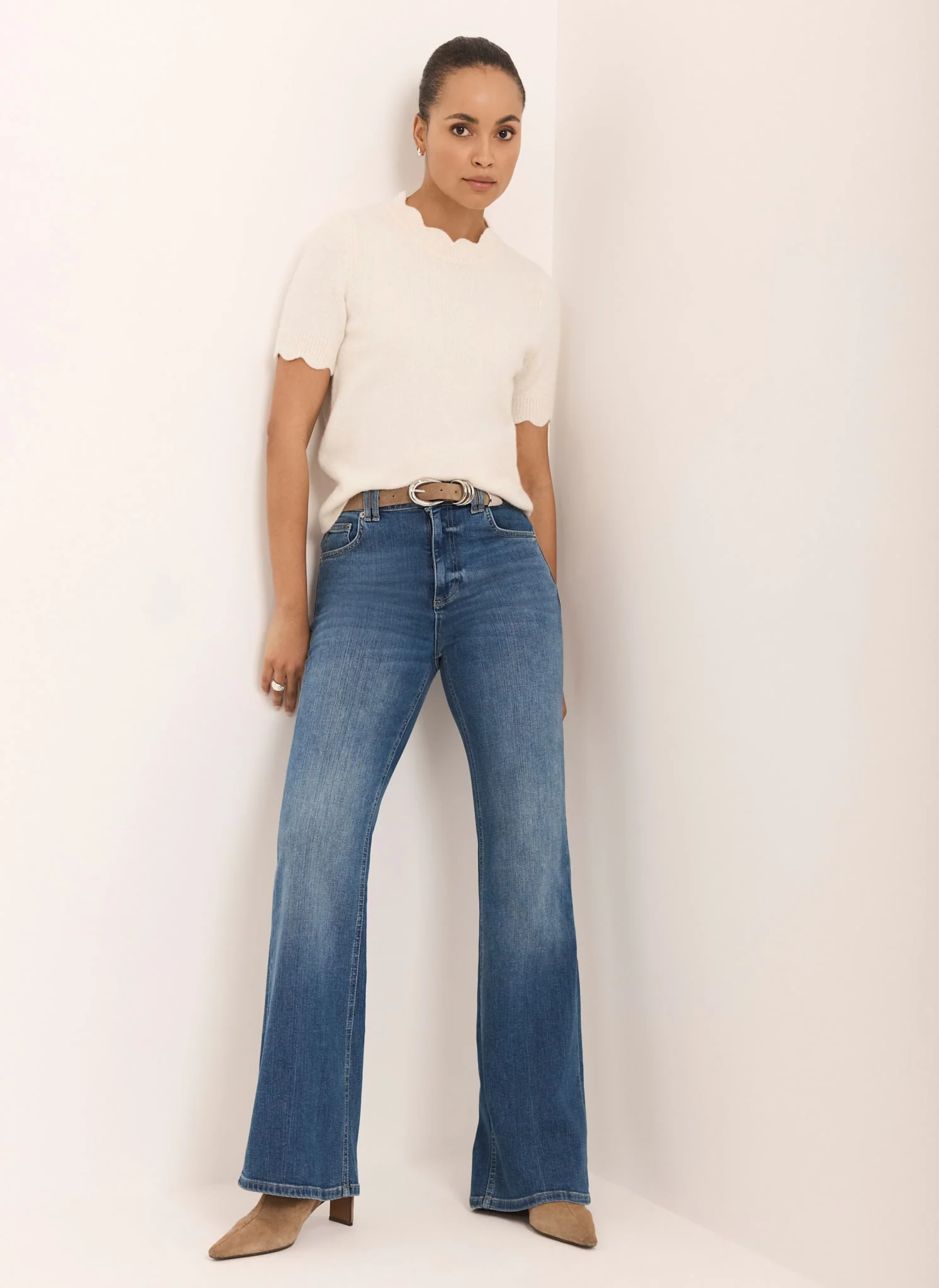 8552-cream-scallop-knit-top-3.webp Cream Scallop Knit Top