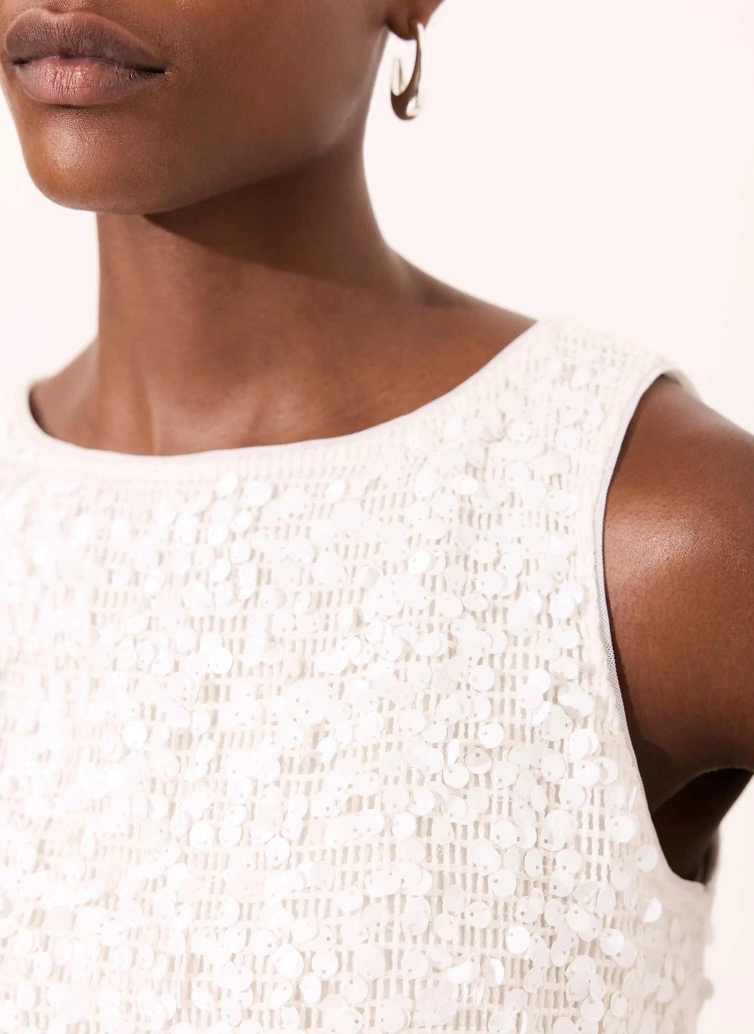 8696-white-sequin-sleeveless-top-4.webp White Sequin Sleeveless Top