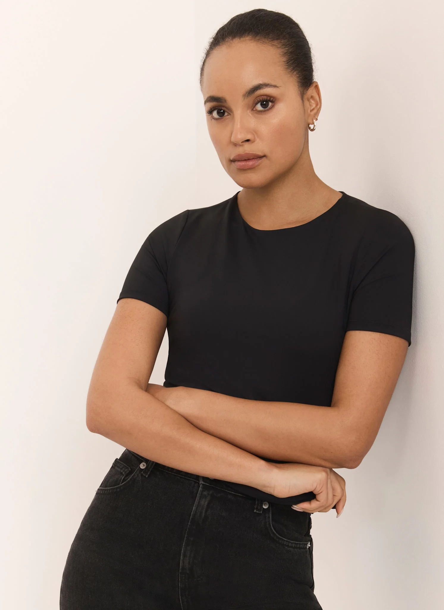 9120-black-layering-short-sleeve-top-3.webp Black Layering Short Sleeve Top