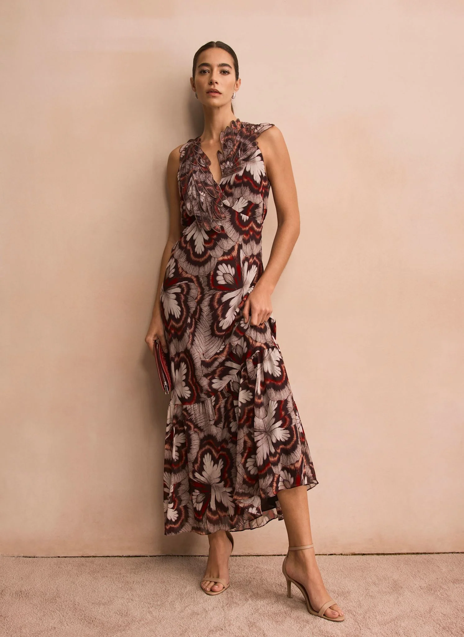 9268-brown-printed-maxi-dress-2.webp Brown Printed Maxi Dress