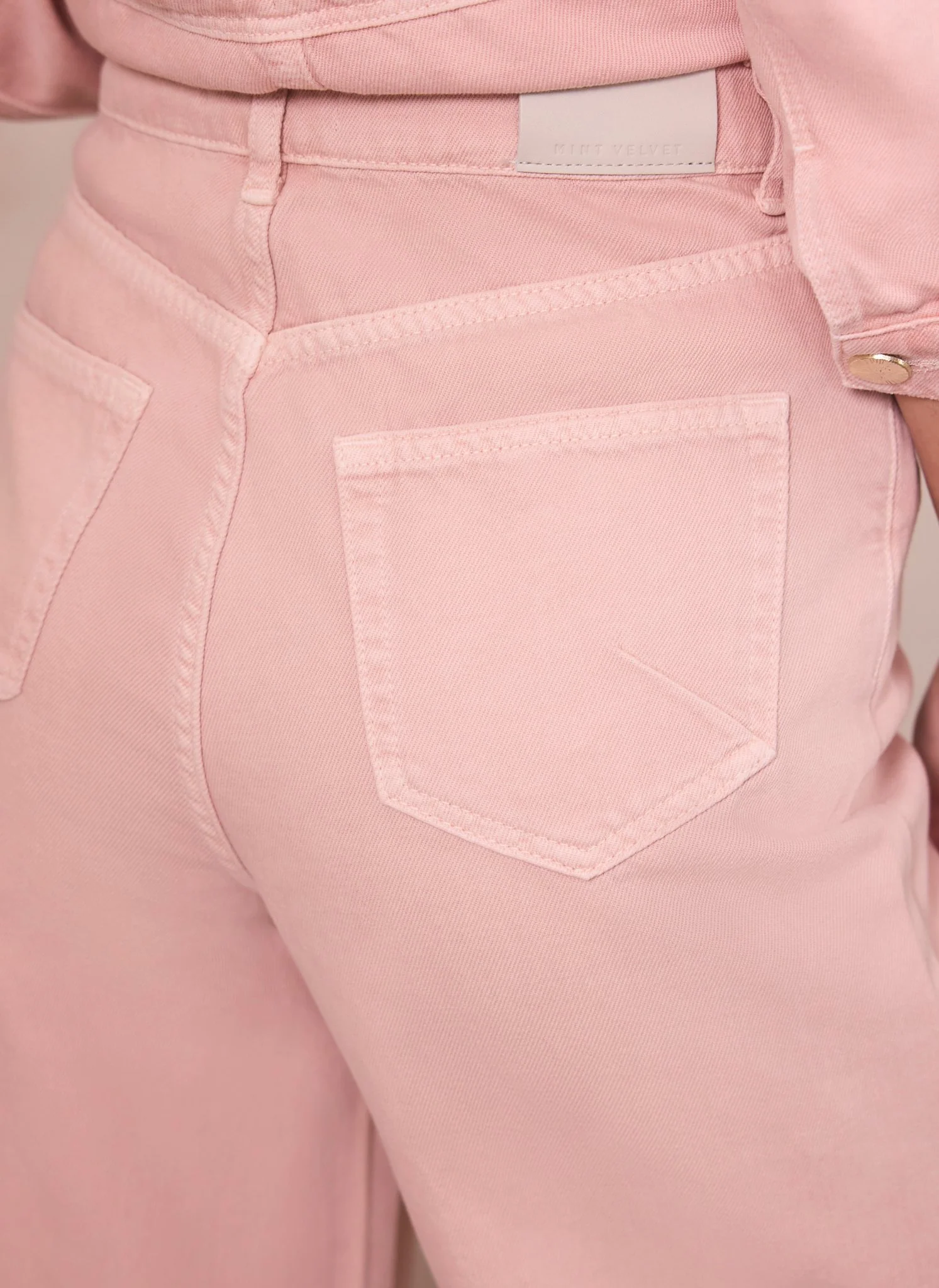 9282-washed-pink-wide-jeans-5.webp Washed Pink Wide Jeans