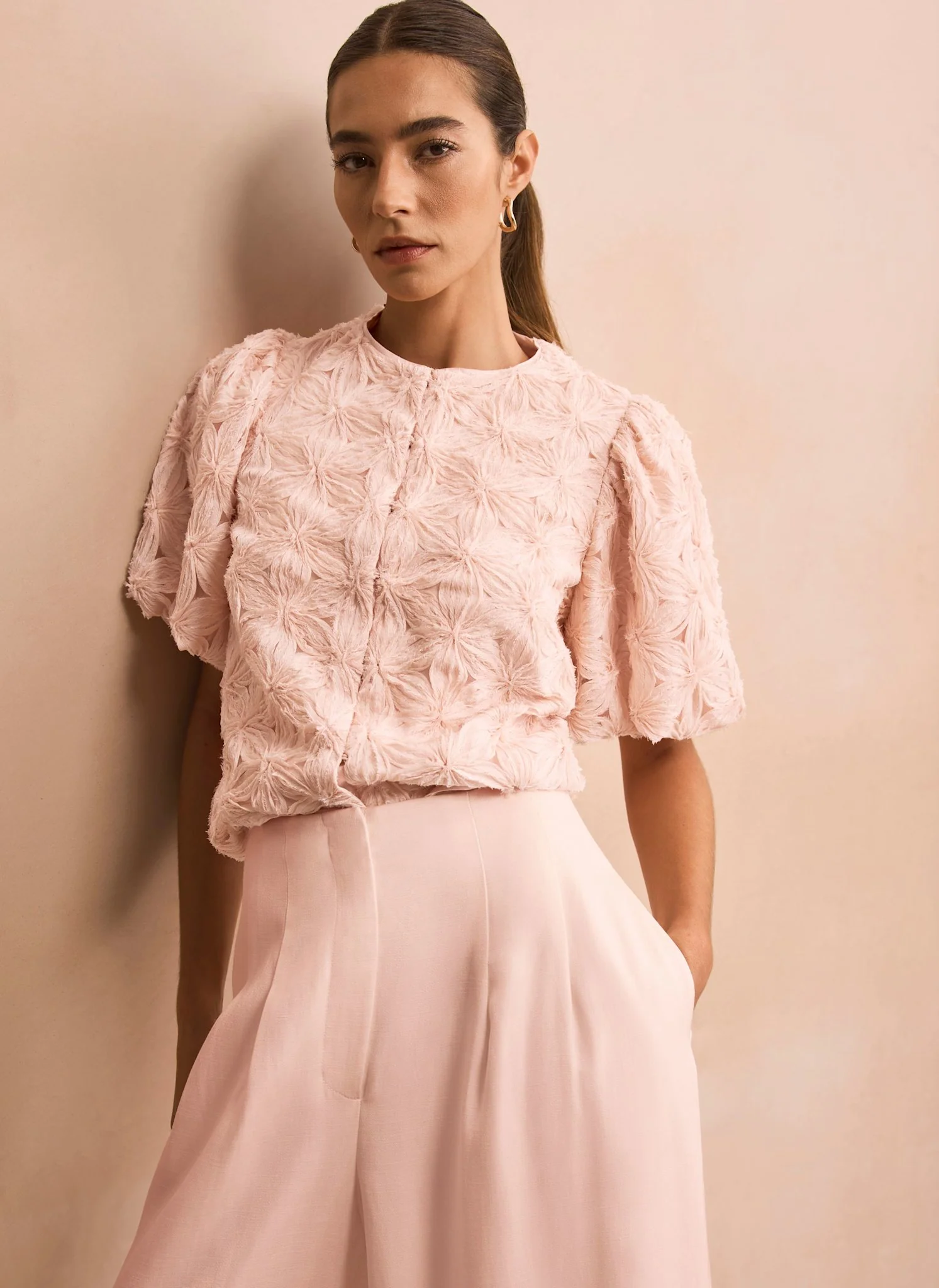 9304-pink-textured-puff-sleeve-blouse-2.webp Pink Textured Puff Sleeve Blouse