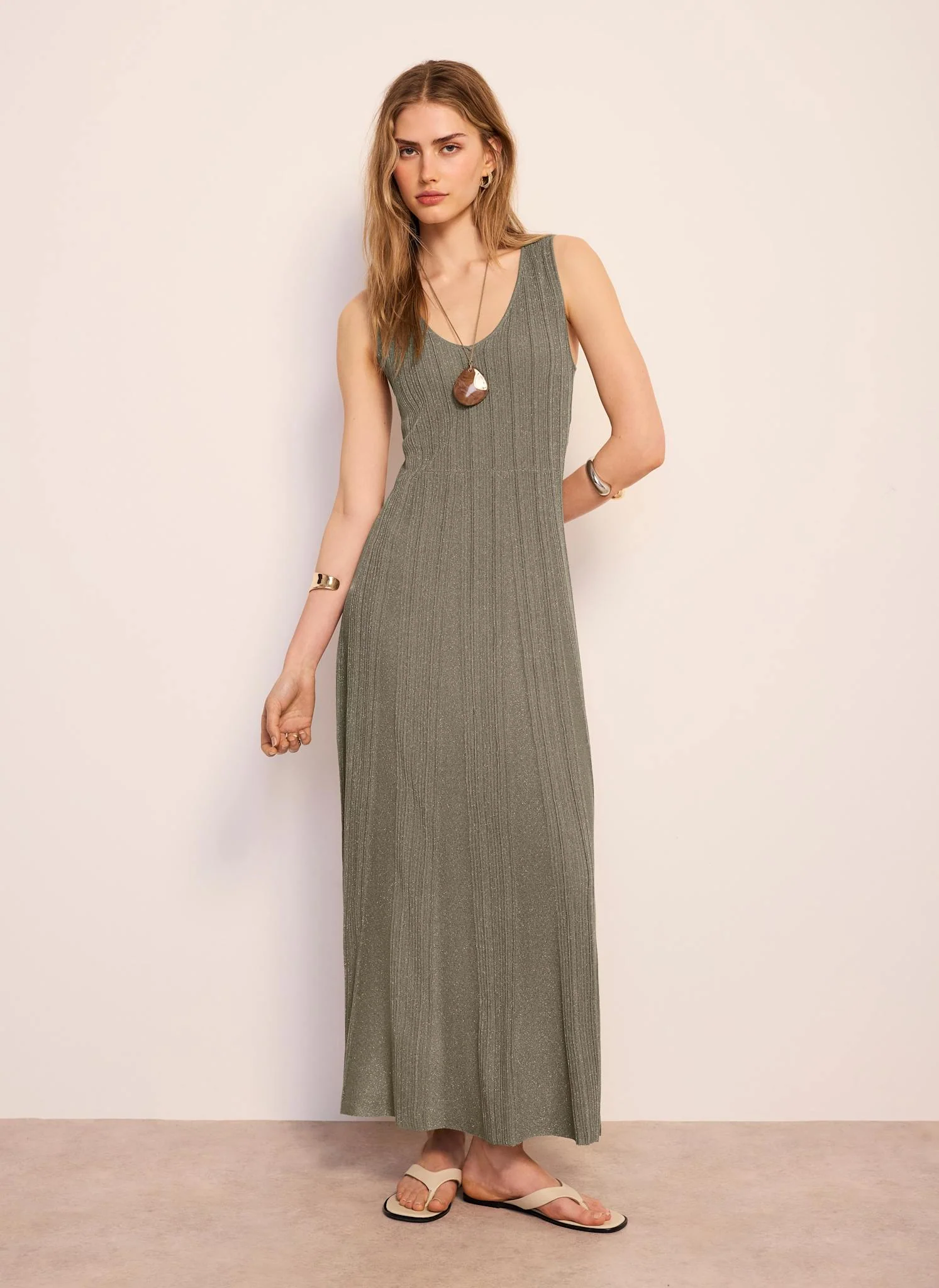 932-khaki-sleeveless-knit-midi-dress-3.webp Khaki Sleeveless Knit Midi Dress