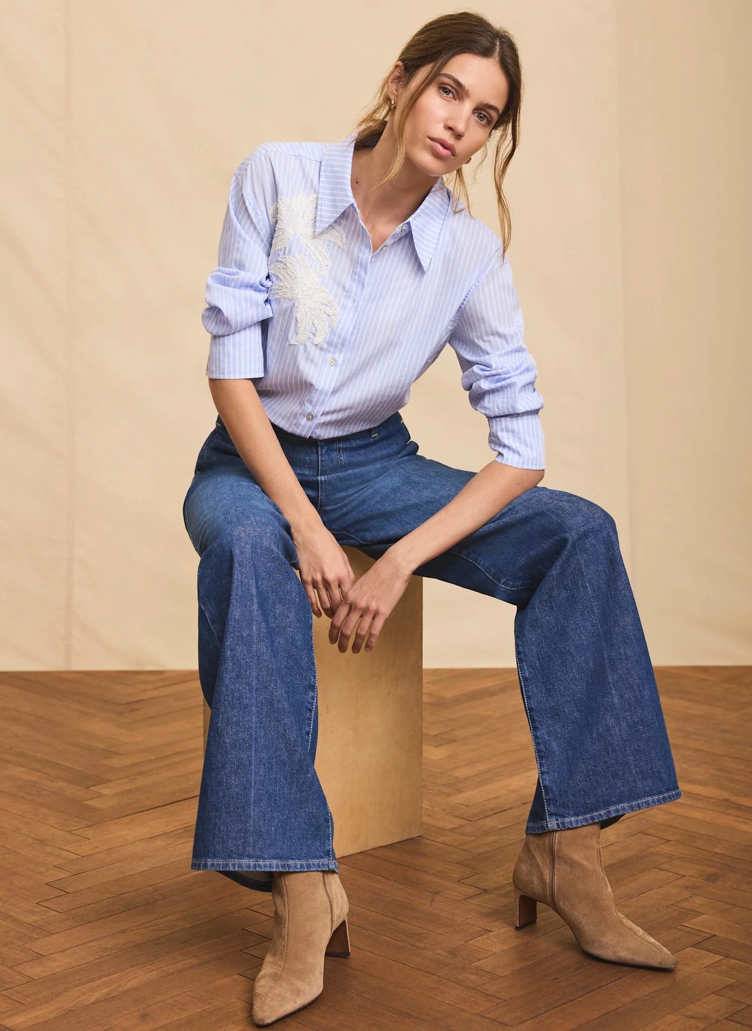 9344-blue-stripe-embroidered-shirt-4.webp Blue Stripe Embroidered Shirt