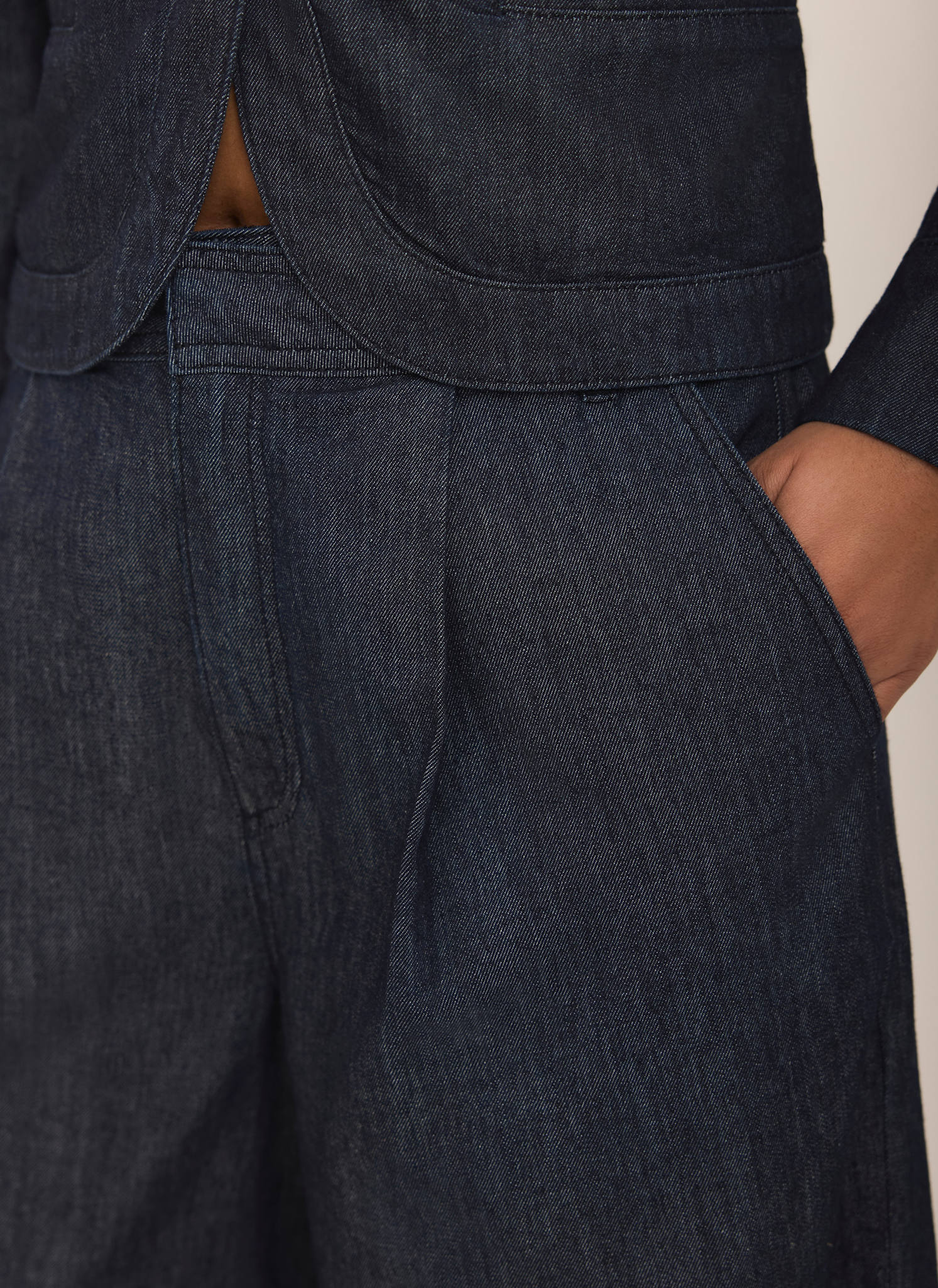 9362-dark-indigo-pleated-tailored-wide-leg-jeans-4.jpg Dark Indigo Pleated Tailored Wide Leg Jeans