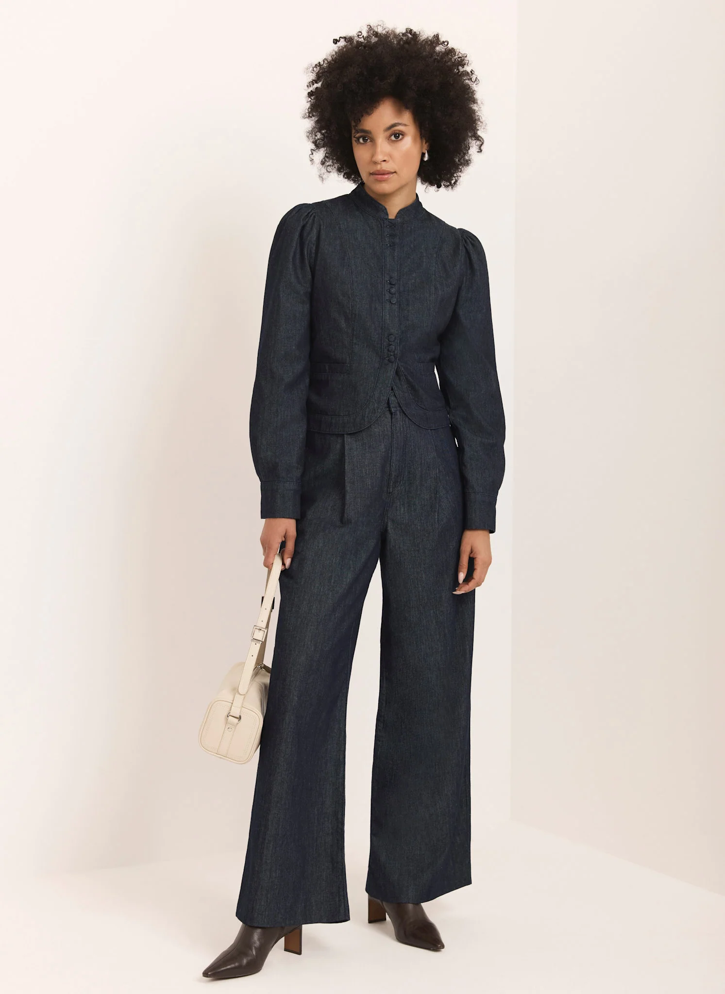 9362-dark-indigo-pleated-tailored-wide-leg-jeans-6.webp Dark Indigo Pleated Tailored Wide Leg Jeans