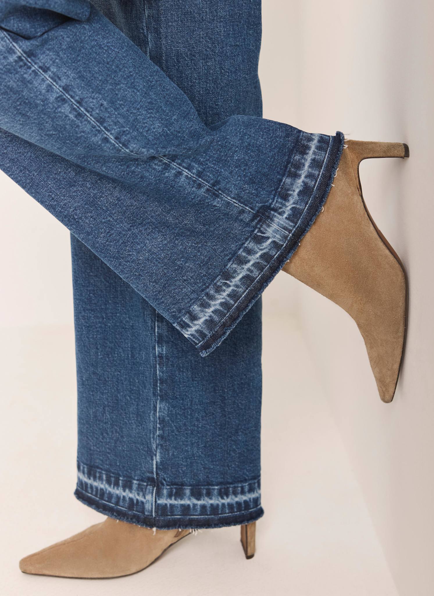 Mid Indigo Hem Detail Wide Leg Jean