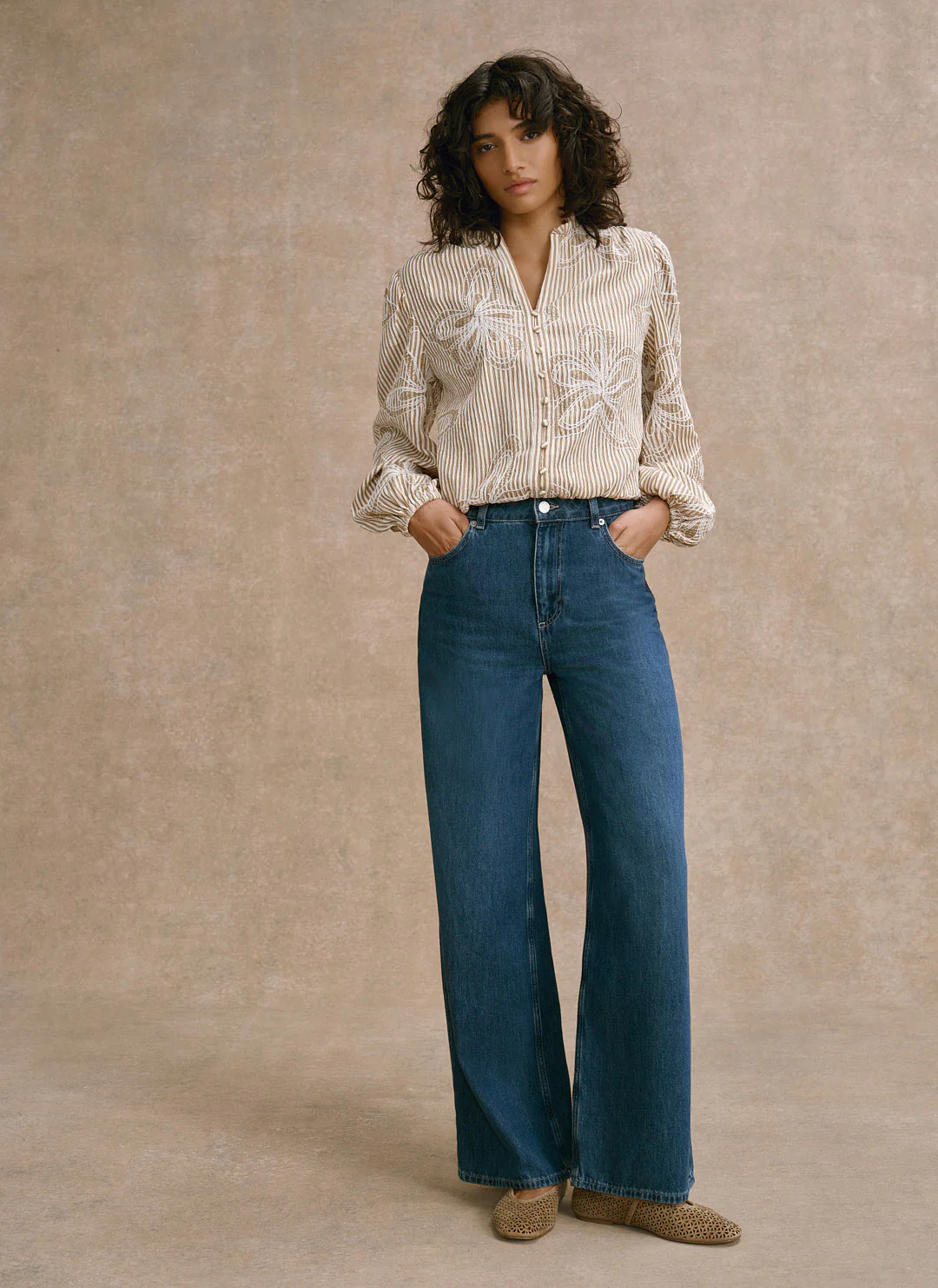 9616-neutral-floral-stripe-blouse-3.webp Neutral Floral Stripe Blouse
