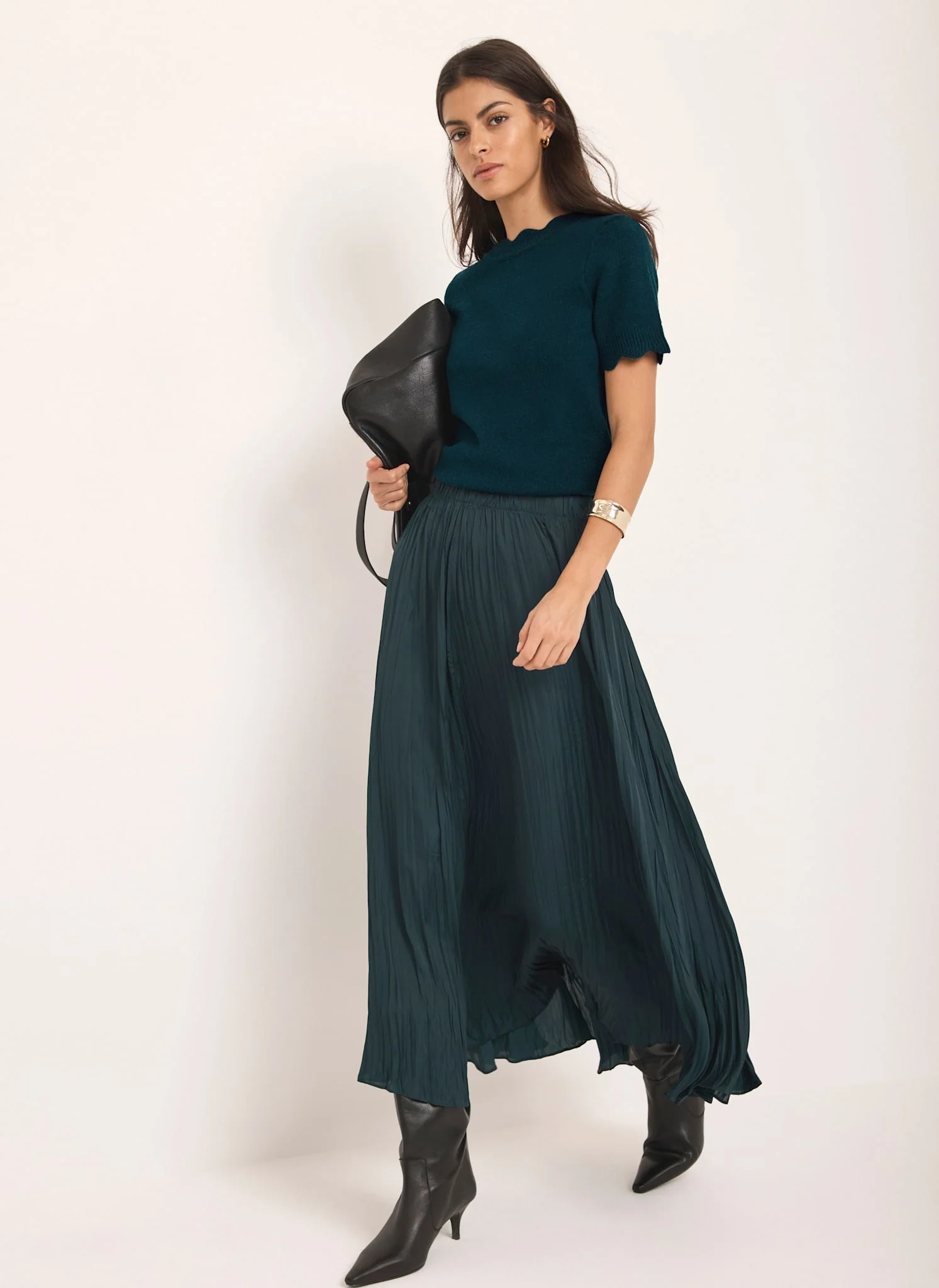 9864-teal-crinkle-maxi-skirt-5.webp Teal Crinkle Maxi Skirt