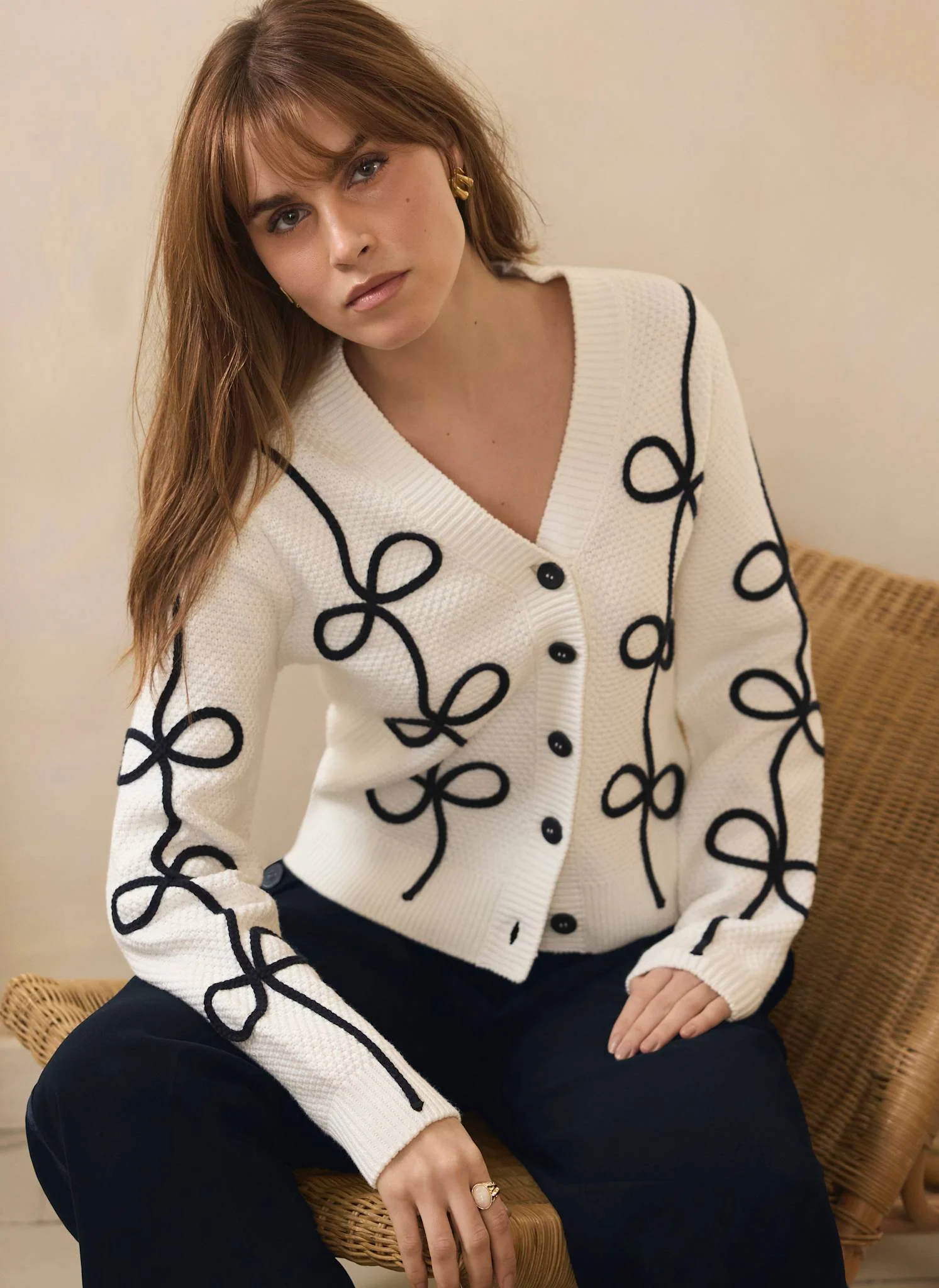 Neutral Bow Detail Cardigan